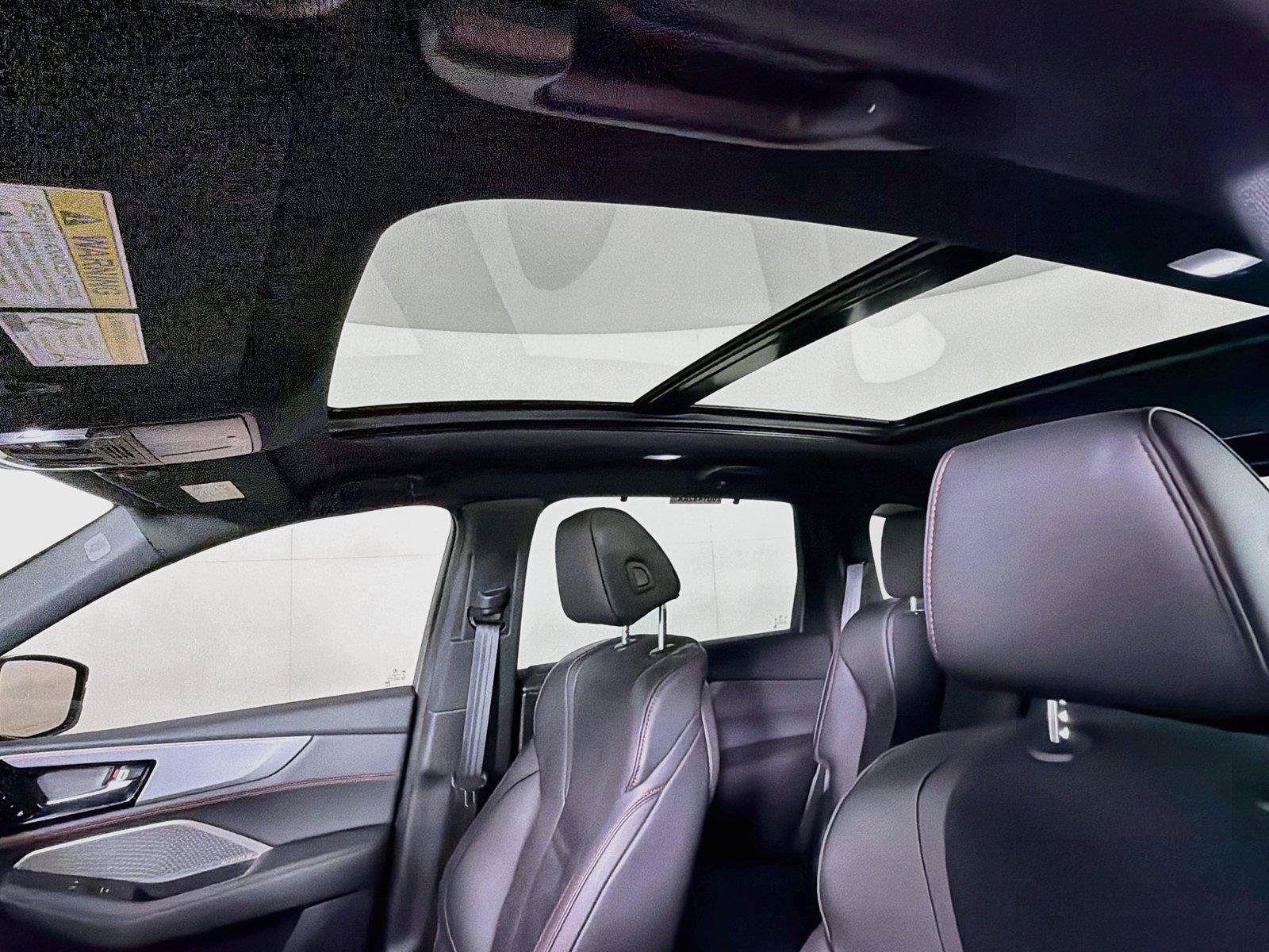 Used 2023 Acura MDX A-Spec AWD/4WD image 5