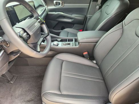 New 2026 Kia Sorento EX AWD/4WD image 10