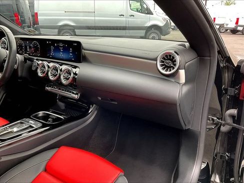 Certified 2024 Mercedes-Benz CLA 250 4MATIC image 28