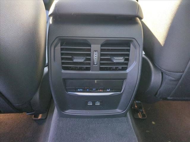 Used 2023 BMW i4 eDrive35 w/ Premium Package RWD image 18