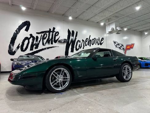 Used 1996 Chevrolet Corvette Coupe RWD image 28