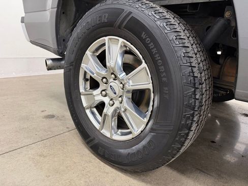 Used 2016 Ford F150 XLT w/ Equipment Group 302A Luxury image 14