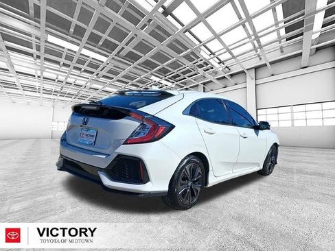 Used 2019 Honda Civic EX image 3