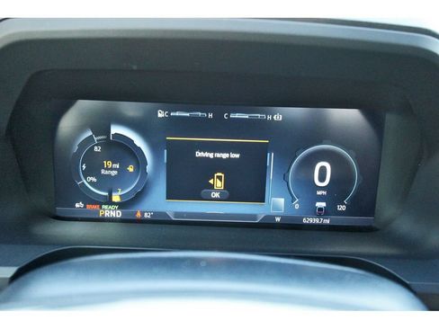 Used 2023 Ford F150 Lightning Platinum AWD/4WD image 15