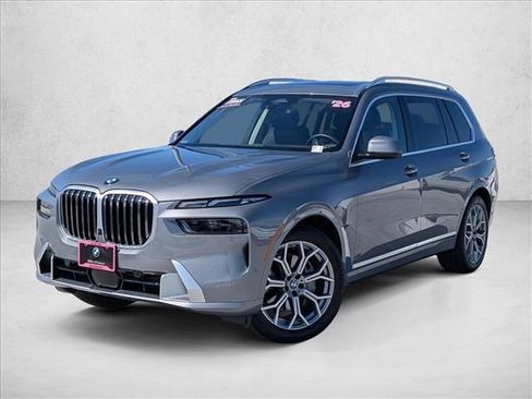 Used 2026 BMW X7 xDrive40i image 1