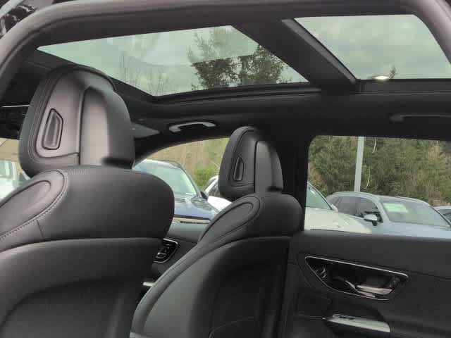 Certified 2026 Mercedes-Benz GLC 300 4MATIC image 19