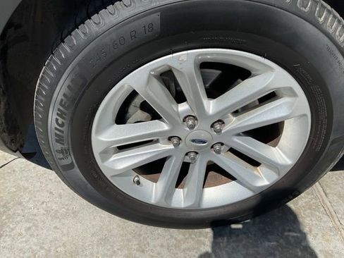 Used 2017 Ford Explorer FWD image 16