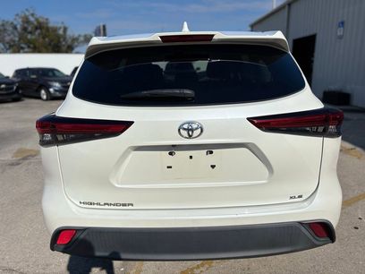 Used 2020 Toyota Highlander XLE