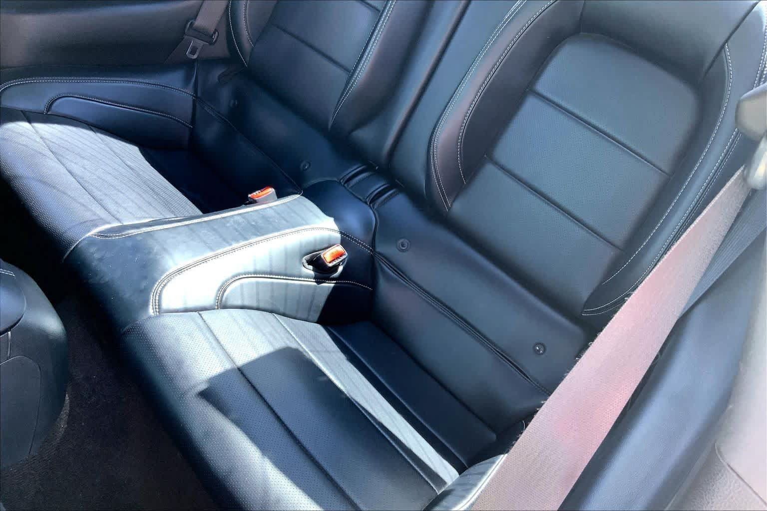 Used 2015 Ford Mustang GT Premium RWD image 19
