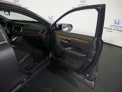 Used 2020 Honda CR-V Touring image 7