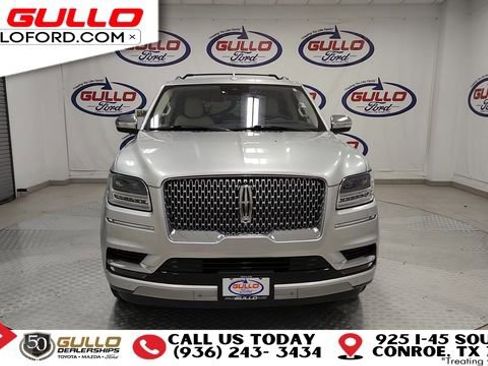 Used 2019 Lincoln Navigator Black Label w/ Cargo Package image 3