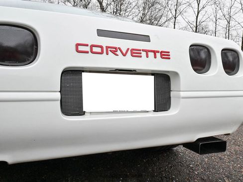 Used 1995 Chevrolet Corvette Coupe RWD image 86