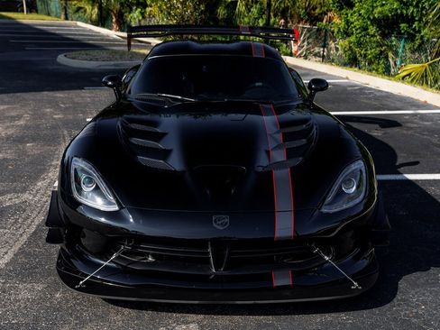 Used 2017 Dodge Viper GTC w/ ACR Package image 12
