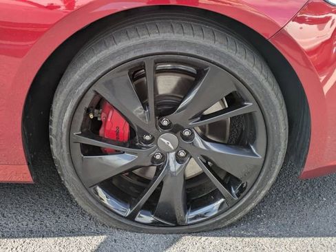 Used 2023 Genesis G70 3.3T w/ Sport Prestige Package image 8