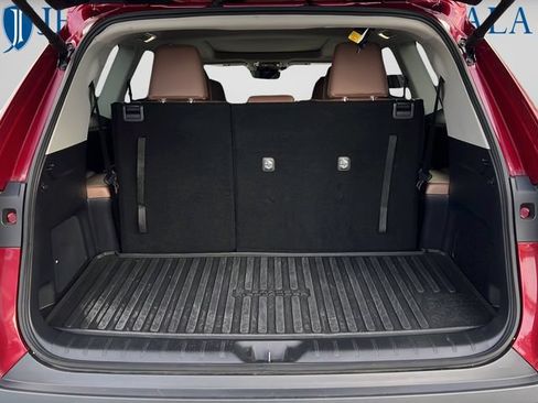 Used 2025 Toyota Grand Highlander AWD image 10