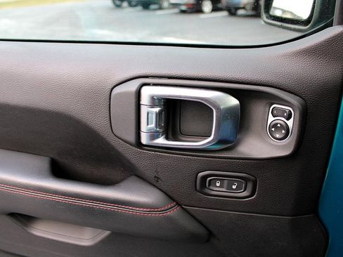 Used 2019 Jeep Wrangler Unlimited Rubicon image 26