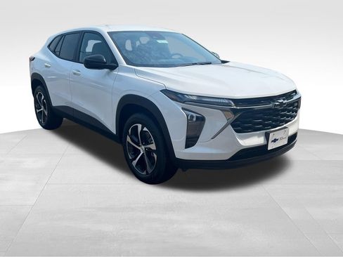 New 2026 Chevrolet Trax RS w/ Driver Confidence Package FWD image 7