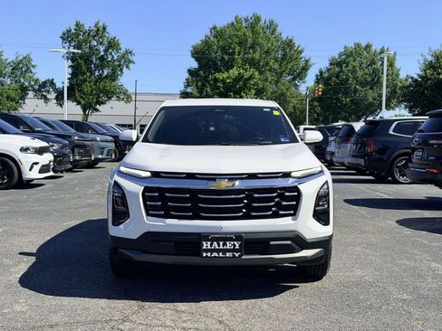 Used 2025 Chevrolet Equinox LT AWD/4WD image 6