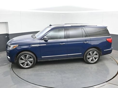 Used 2018 Lincoln Navigator Reserve w/ Technology Package AWD/4WD image 43