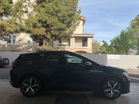 Certified 2023 Volkswagen ID.4 Pro S image 6