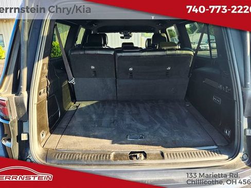Used 2024 Jeep Wagoneer L Series II w/ Flexible Seating Group AWD/4WD image 28