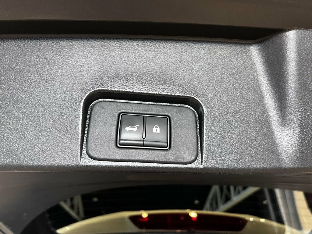 Used 2023 Nissan Rogue SL w/ SL Premium Package AWD/4WD image 17