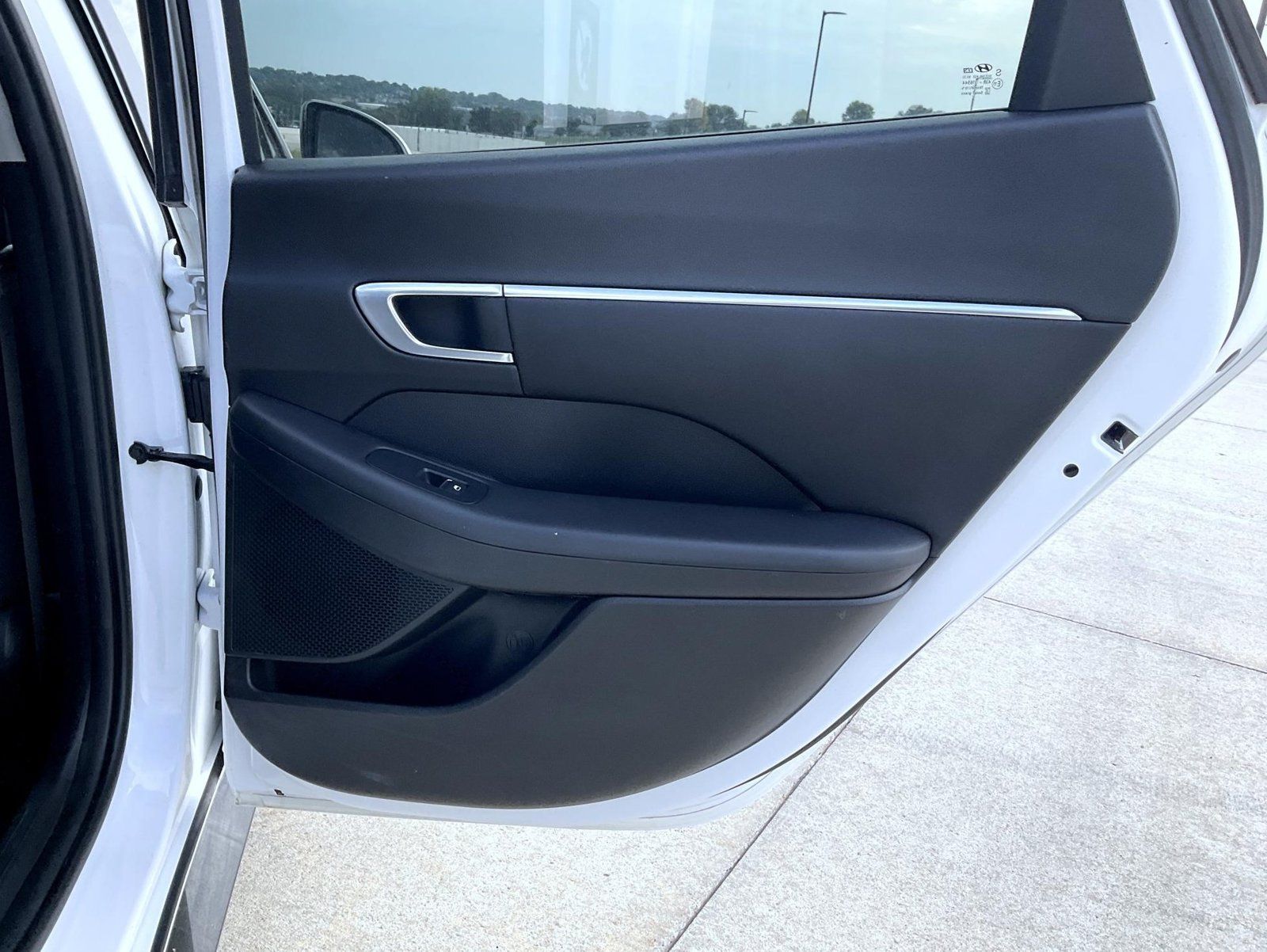 Used 2023 Hyundai Sonata SEL FWD image 20