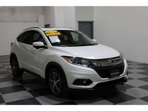 Used 2022 Honda HR-V EX image 3