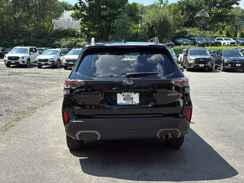 Certified 2025 Subaru Forester Limited AWD/4WD image 7