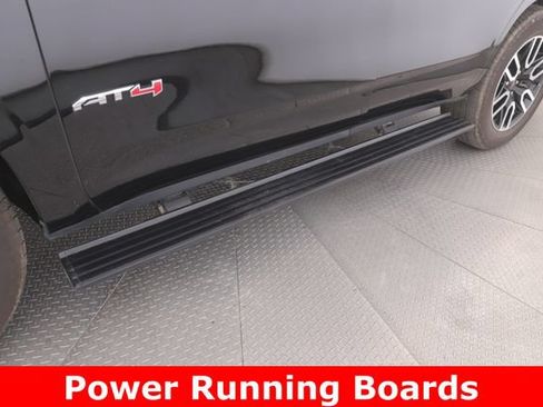Used 2021 GMC Yukon AT4 w/ AT4 Premium Plus Package AWD/4WD image 16