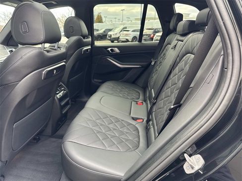 Used 2024 BMW X5 xDrive40i w/ Parking Assistance Package image 14