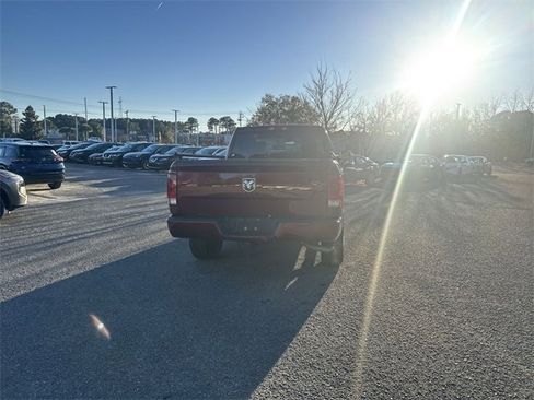 Used 2019 RAM 1500 Express w/ Express Value Package image 6