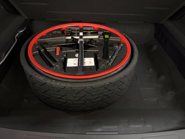 Used 2023 Porsche Cayenne AWD/4WD image 83