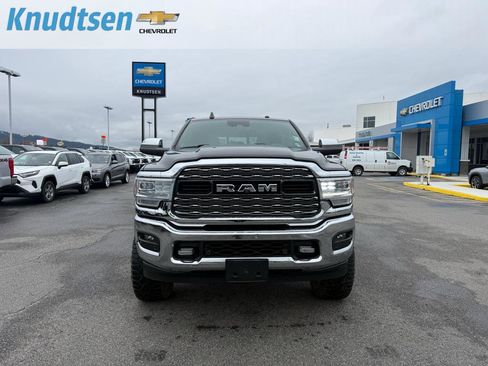 Used 2021 RAM 2500 Limited image 2