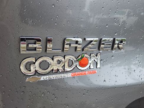 Certified 2025 Chevrolet Blazer LT FWD image 19