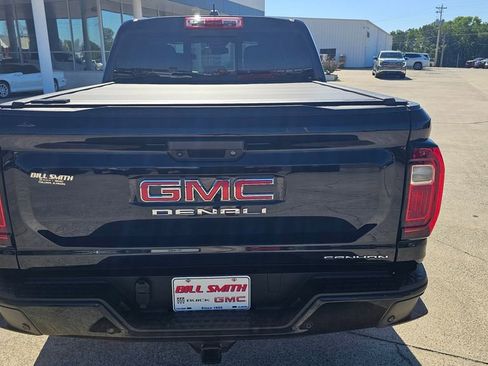 Used 2024 GMC Canyon Denali AWD/4WD image 2