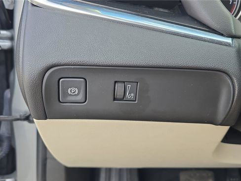 Used 2023 Buick Enclave Essence w/ Experience Buick Package AWD/4WD image 23