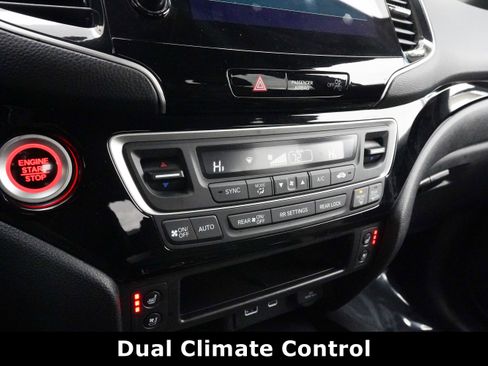 Used 2024 Honda Passport Black Edition image 6