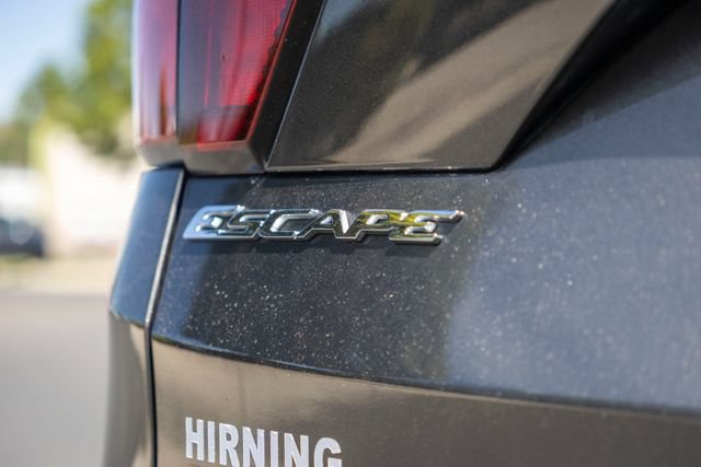 Used 2019 Ford Escape SE FWD image 32