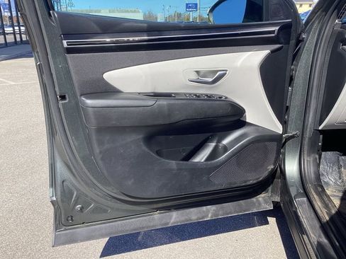 Used 2023 Hyundai Tucson SEL w/ Convenience Package image 10