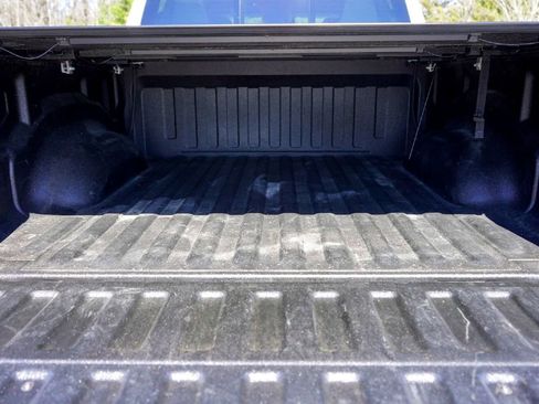 Used 2022 RAM 1500 Laramie image 29