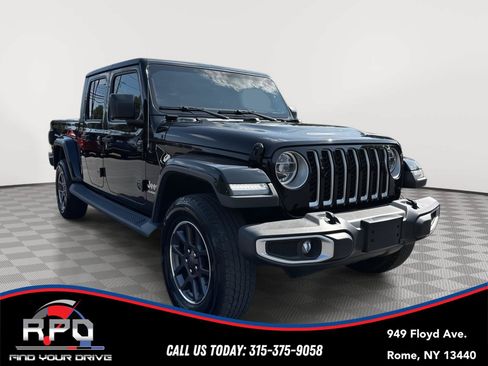 Used 2020 Jeep Gladiator Overland AWD/4WD image 7