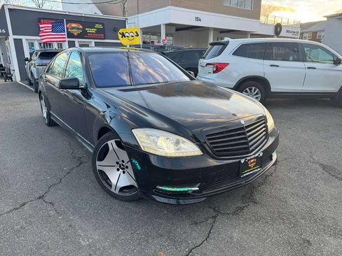 Used 2011 Mercedes-Benz S 550 w/ Sport Pkg Plus One image 1