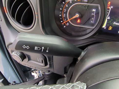 New 2026 Jeep Gladiator Mojave image 27