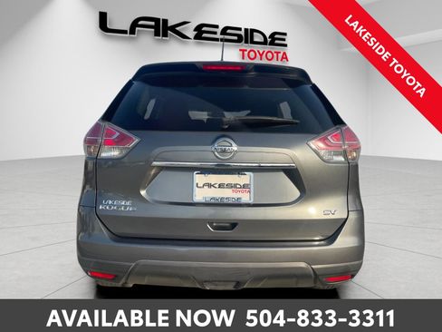 Used 2016 Nissan Rogue SV image 5