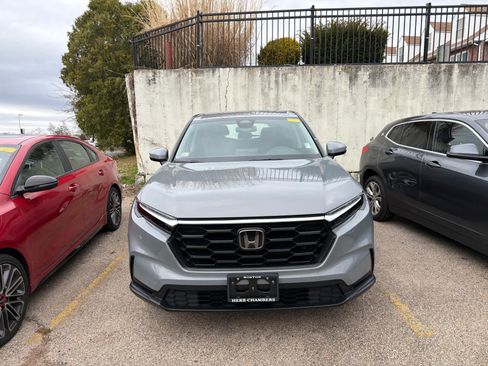 Used 2024 Honda CR-V LX image 6