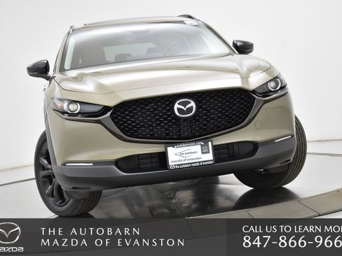 Used 2025 MAZDA CX-30 Carbon image 3