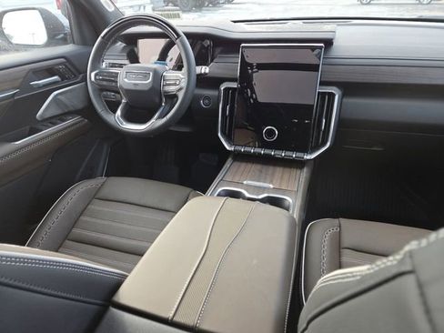 New 2026 GMC Acadia Denali Ultimate w/ LPO, Floor Liner Package image 34