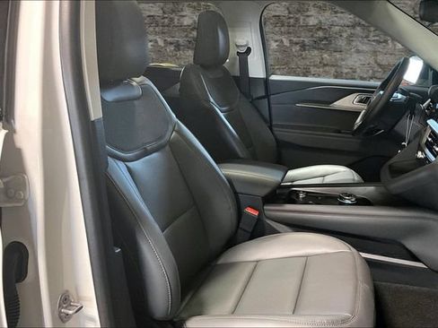 New 2026 Ford Explorer Active w/ Active Comfort Package AWD/4WD image 10