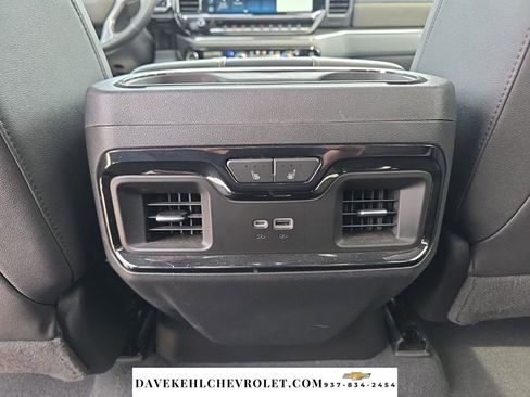 Used 2022 Chevrolet Silverado 1500 ZR2 w/ Technology Package AWD/4WD image 33